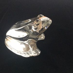 Baccarat Frog